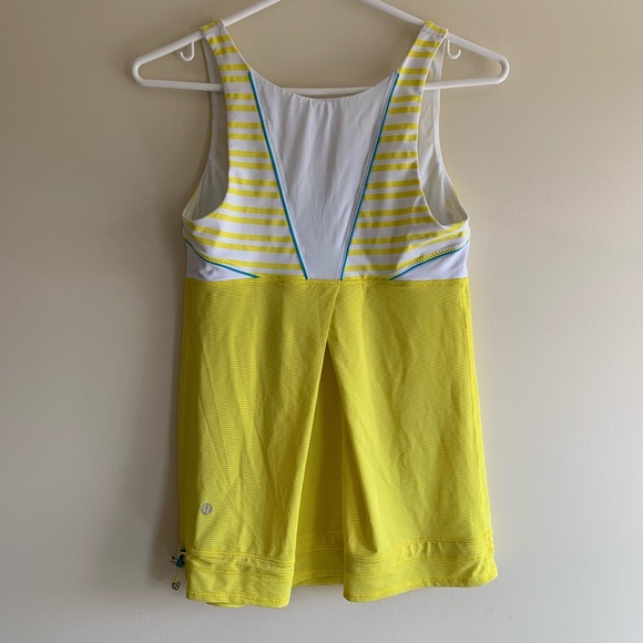 Lululemon yellow and white loose flowly tank top - Picture 4 of 5